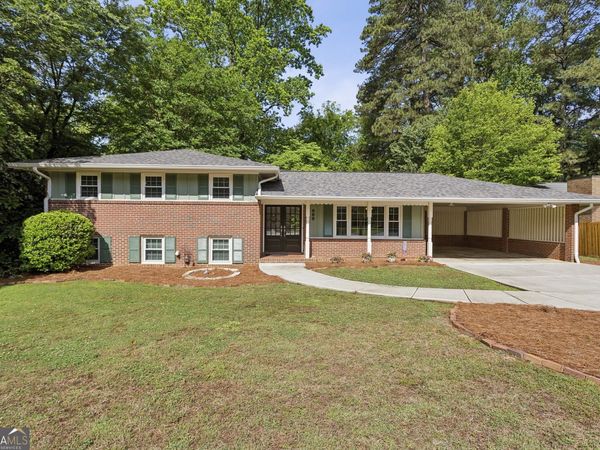 688 Huntington Place SE, Marietta, GA 30067