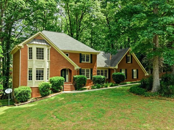 4210 Antelope Lane SW, Snellville, GA 30039