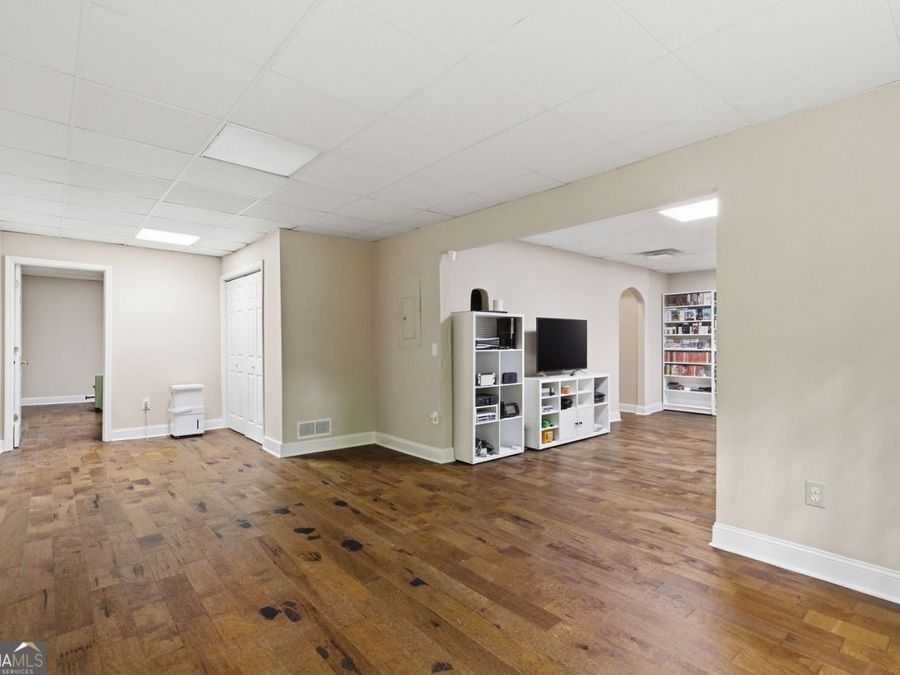 Property Image 43