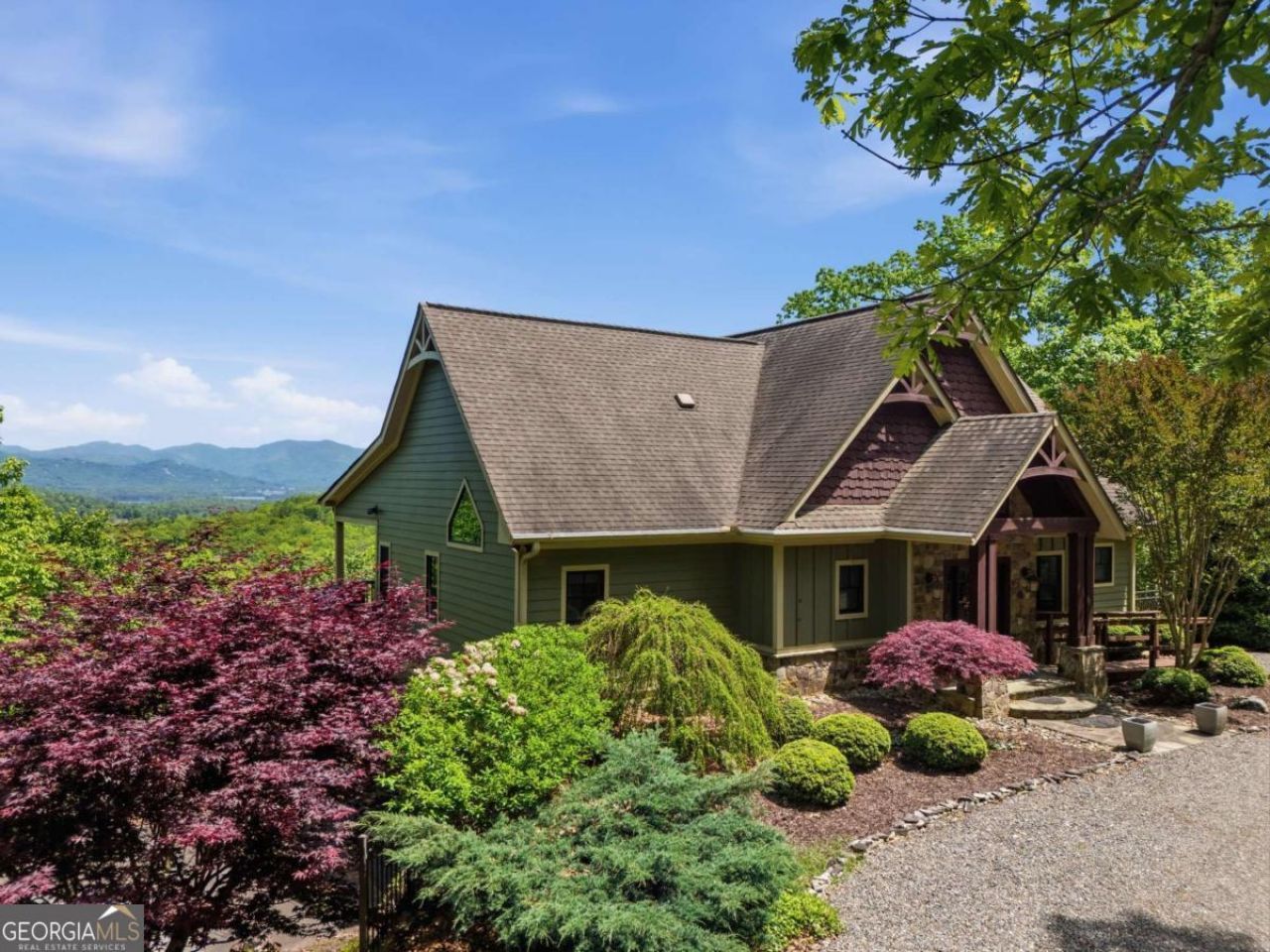 1065 Smokerise Drive, Hayesville, NC 28904 Main Photo