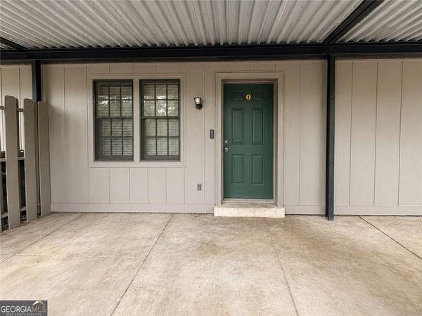 3083 Colonial Way, Unit O, Atlanta, GA 30341