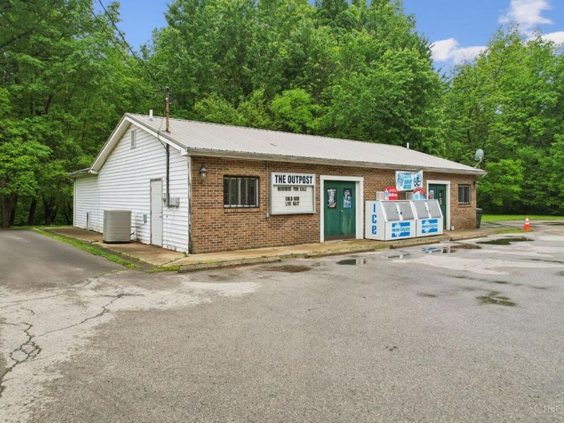 7532 Ashridge Arnheim Road, Franklin Twp, OH 45171 Photo 3