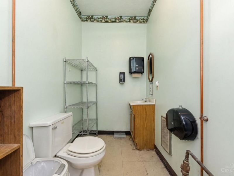 7532 Ashridge Arnheim Road, Franklin Twp, OH 45171 Photo 30