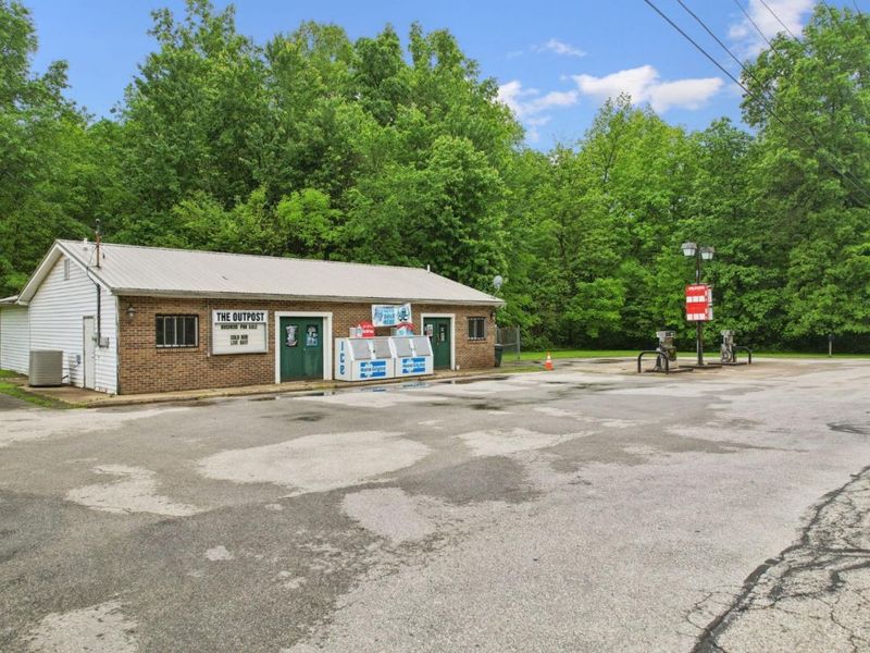7532 Ashridge Arnheim Road, Franklin Twp, OH 45171 Photo 5