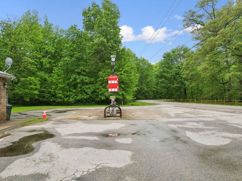 7532 Ashridge Arnheim Road, Franklin Twp, OH 45171 Photo 8