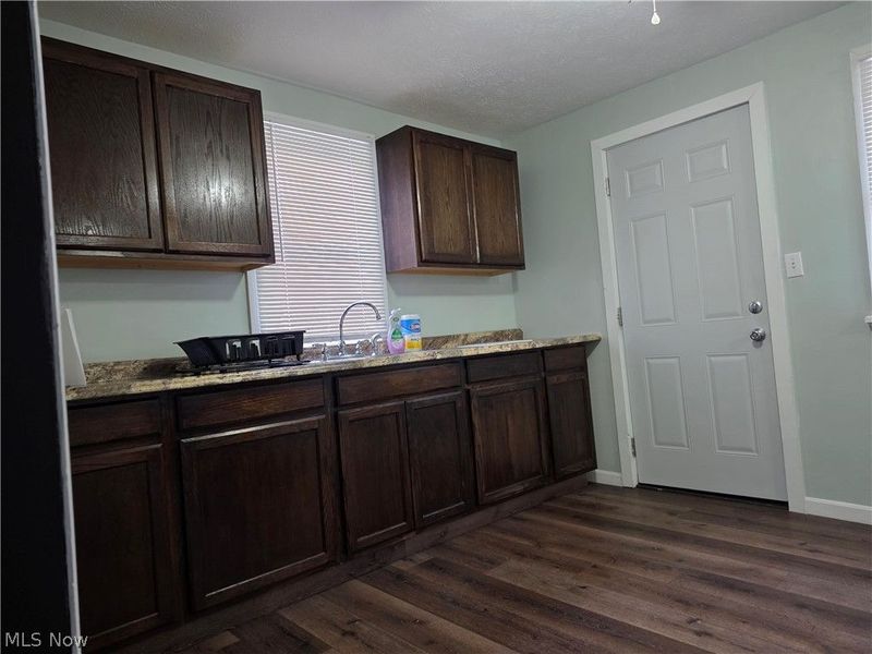 825 Beatty Avenue, Cambridge, OH 43725 Photo 6