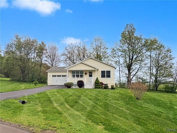 106 W Hill Lane , Groton, NY 13073