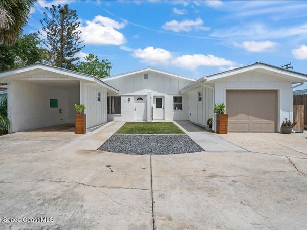 131 Cedar Avenue , Cocoa Beach, FL 32931