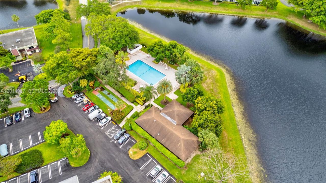 3091 N Course Dr , Unit 702, Pompano Beach, FL 33069 Photo