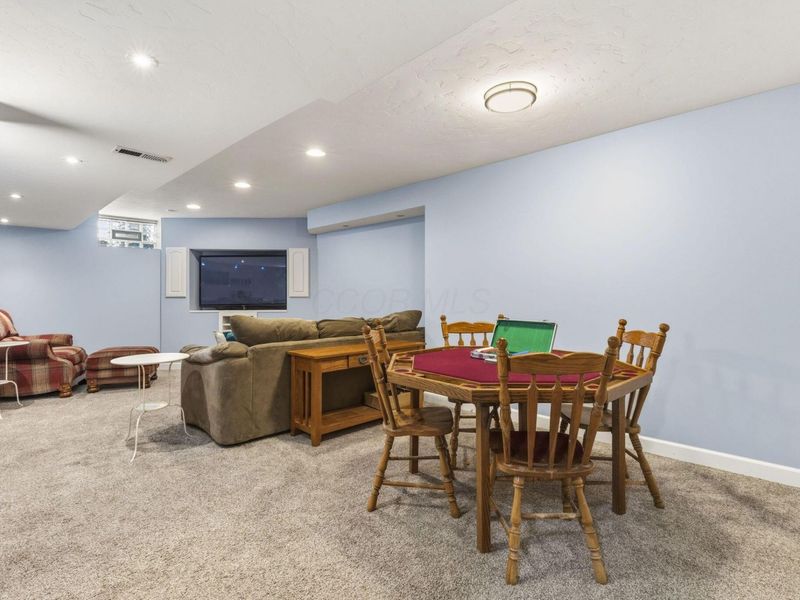 5646 Westbriar Drive , Hilliard, OH 43026 Photo 64