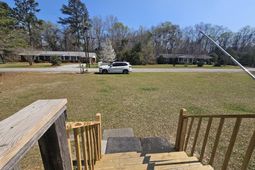 203 Shannon Road photo 4