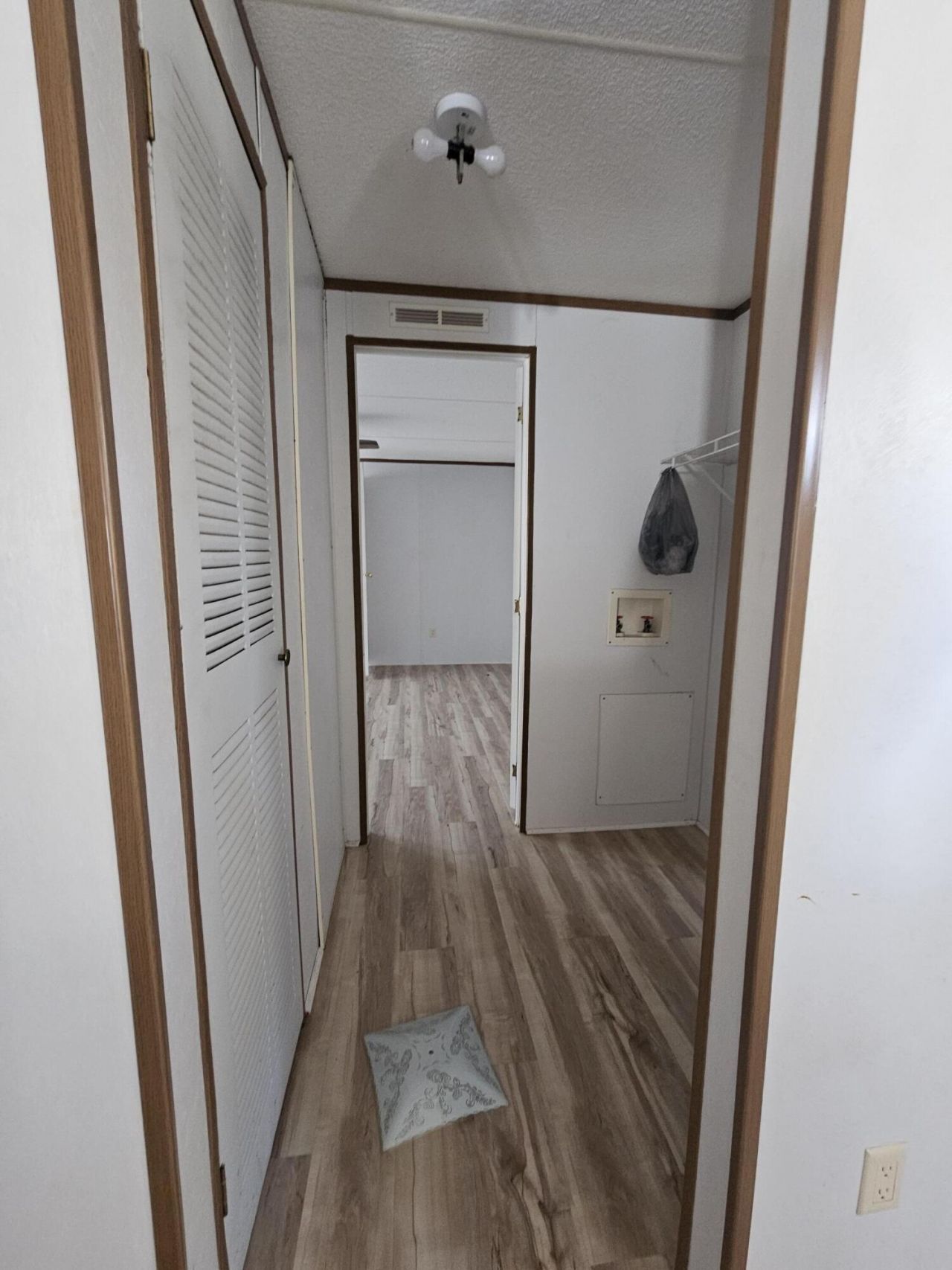 203 Shannon Road Photo 9