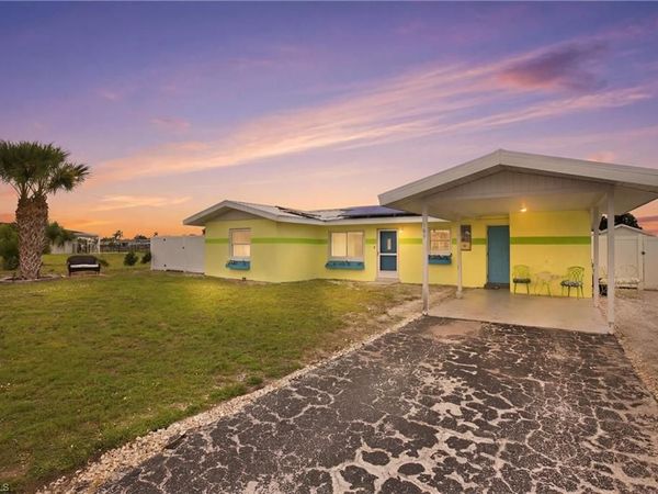 165 Tarpon BLVD NW, PORT CHARLOTTE, FL 33952