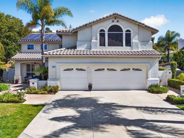 2087 Alborada Drive, Camarillo, CA 93010
