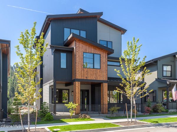 2962 W Lumber Ln , Coeur d'Alene, ID 83814