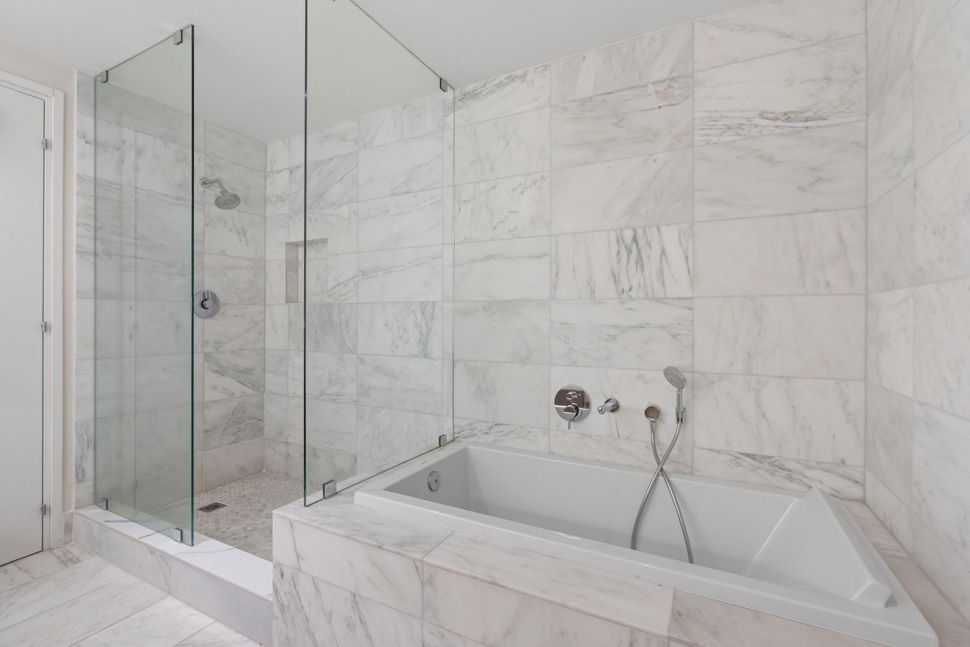 401 N Birch Road, Unit 1102, Fort Lauderdale, FL 33304 Photo