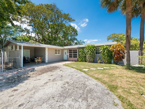 101 NW 18th Street, Pompano Beach, FL 33060