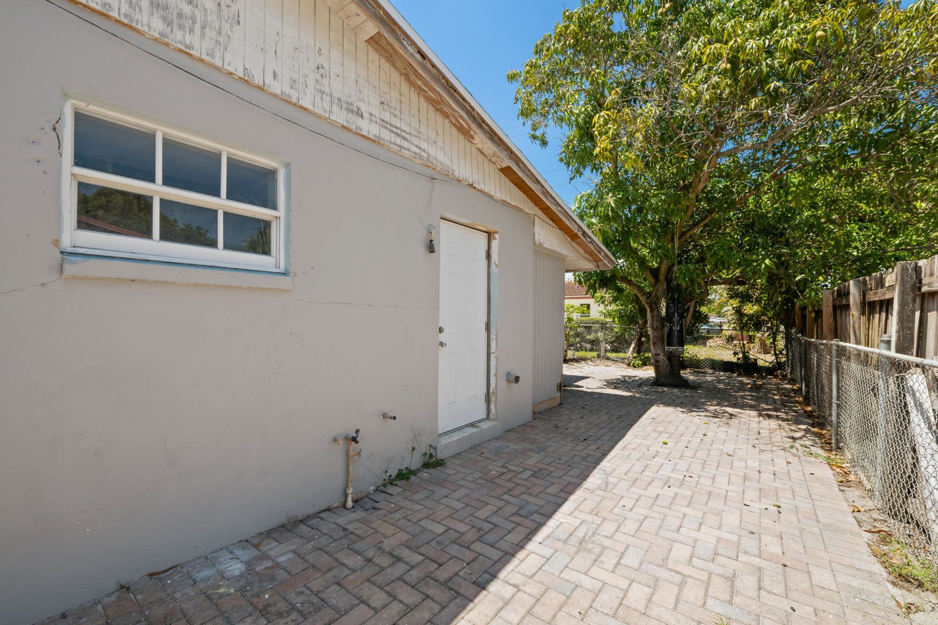 101 NW 18th Street, Pompano Beach, FL 33060 Photo