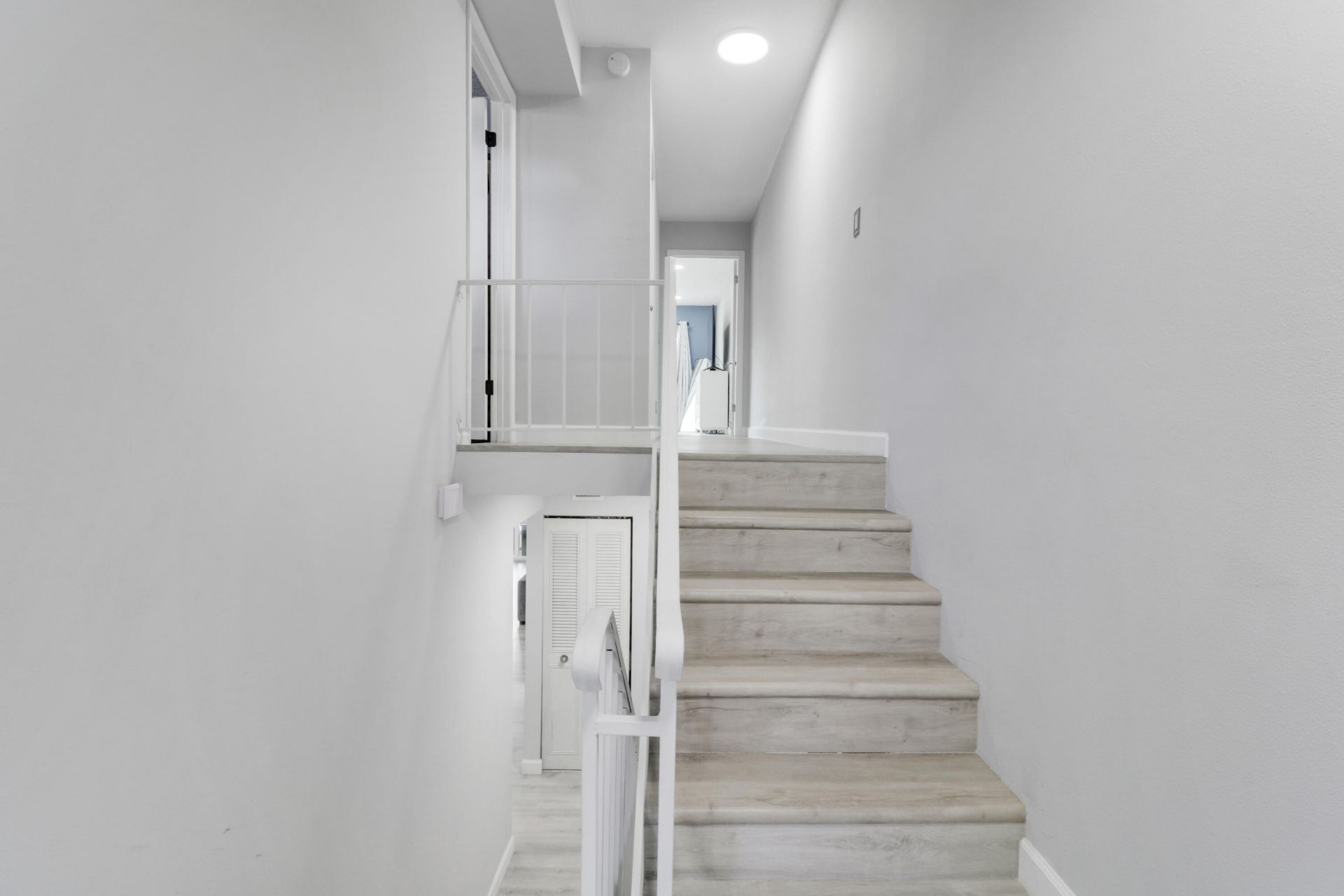 384 Golfview Road, Unit D, North Palm Beach, FL 33408 Photo