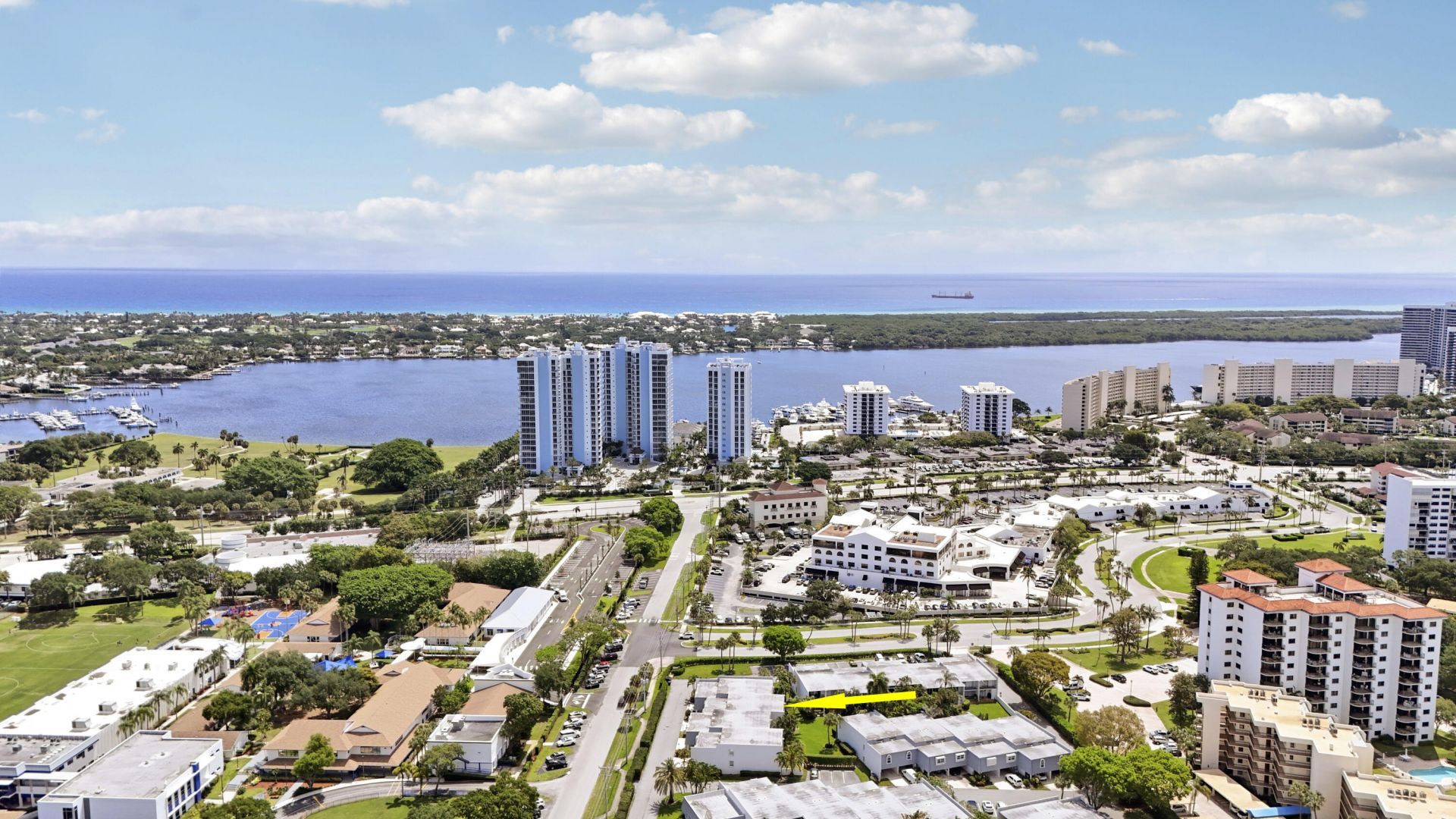 384 Golfview Road, Unit D, North Palm Beach, FL 33408 Photo