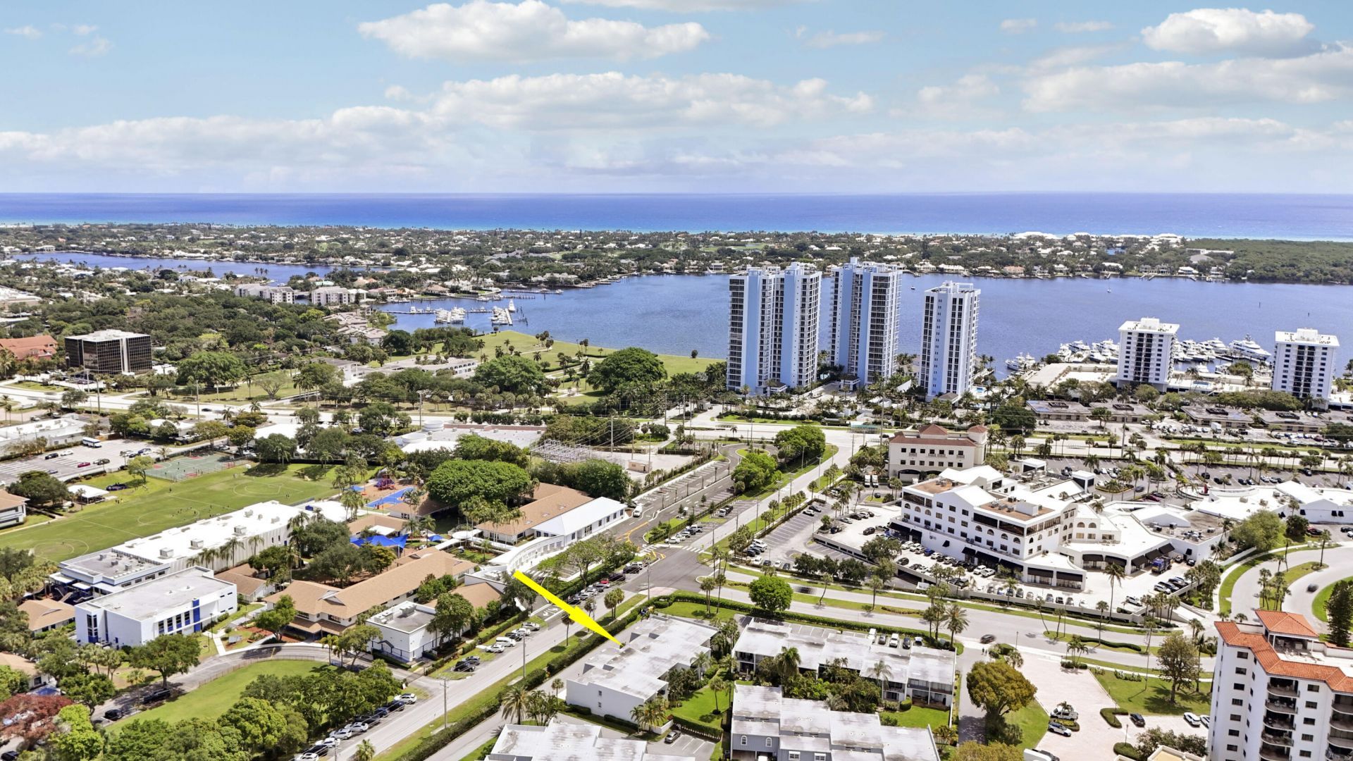 384 Golfview Road, Unit D, North Palm Beach, FL 33408 Photo