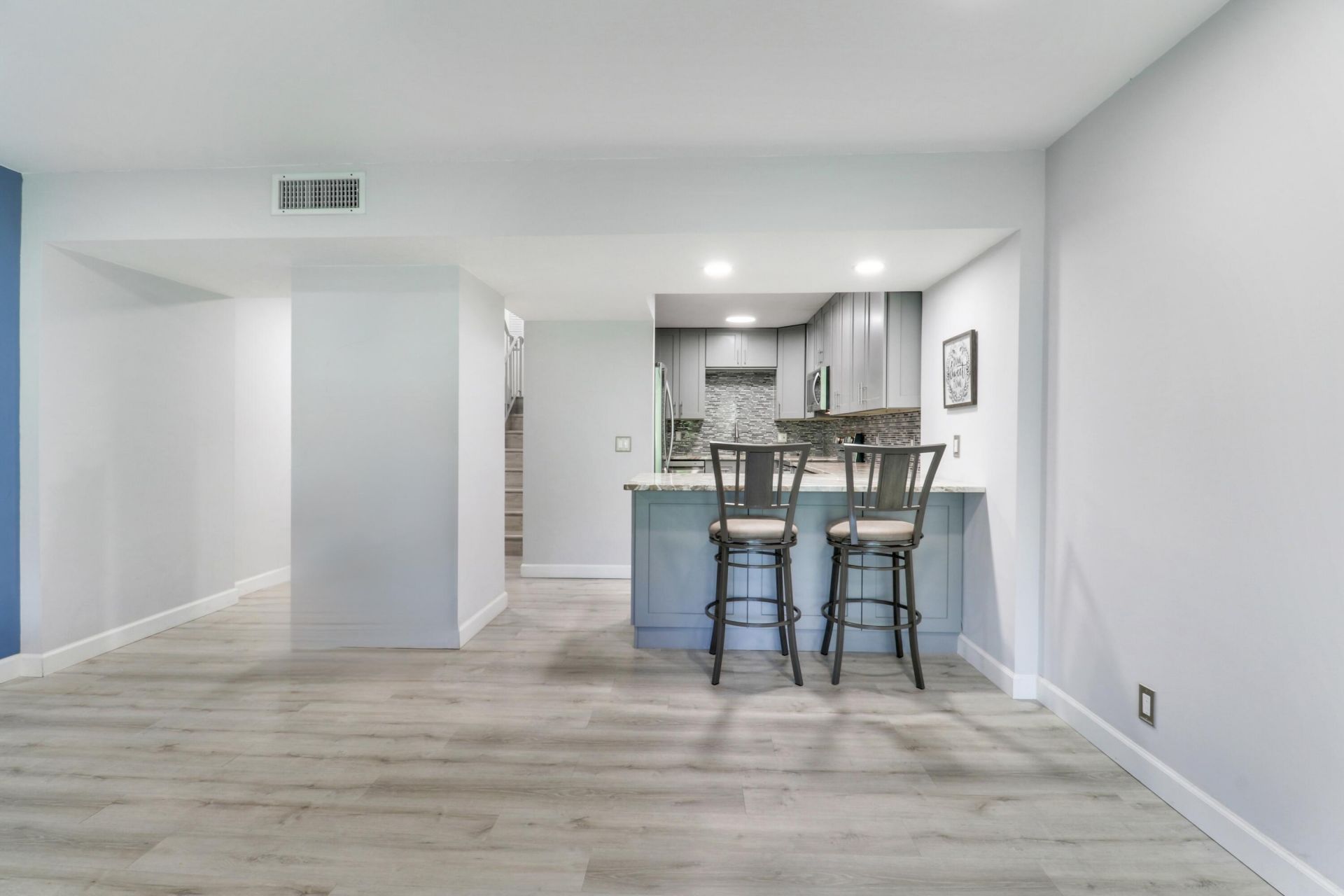 384 Golfview Road, Unit D, North Palm Beach, FL 33408 Photo