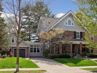 1777 Knox Avenue S, Minneapolis, MN 55403