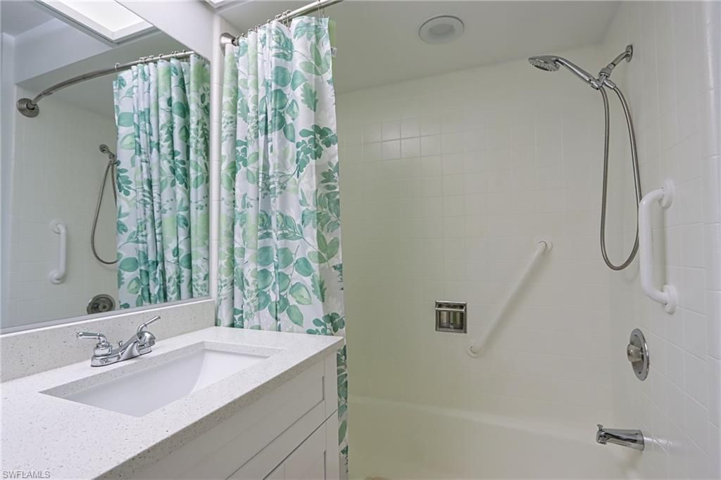28387 Las Palmas Cir , Bonita Springs, FL 34135 Photo