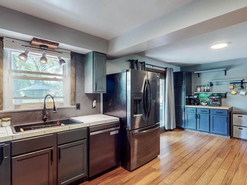 1350 W Vine Street, Alliance, OH 44601 Photo 10