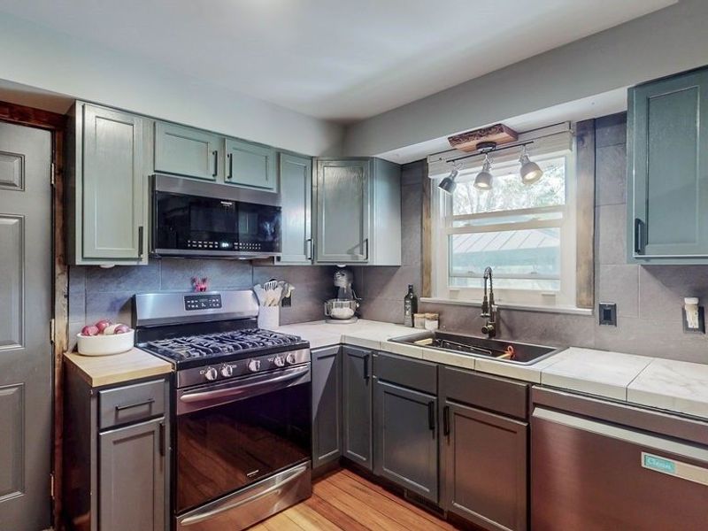 1350 W Vine Street, Alliance, OH 44601 Photo 9