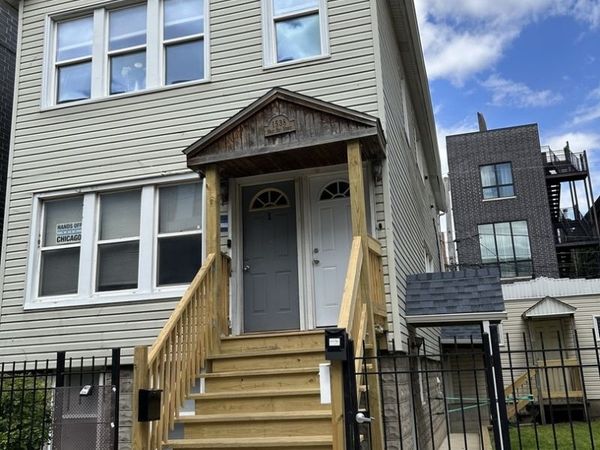1538 W Fry Street , Chicago, IL 60642