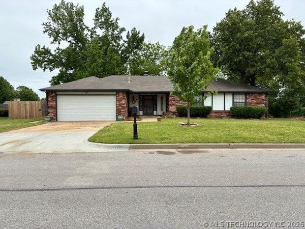 6927 S 29TH West Avenue , Tulsa, OK 74132