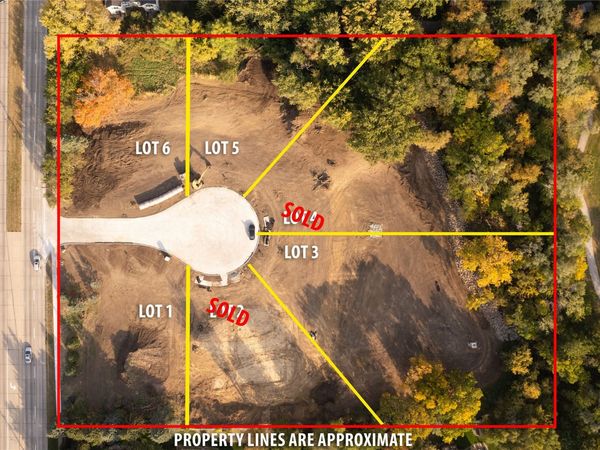 4500 90th Circle, Urbandale, IA 50322