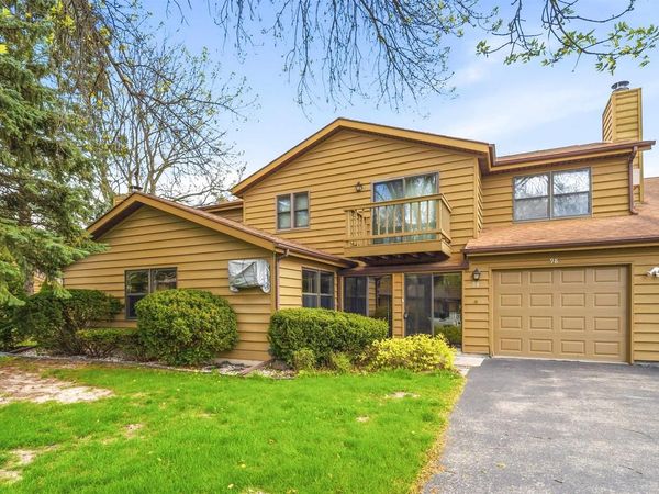 940 BABCOCK STREET, Unit 98, Neenah, WI 54956