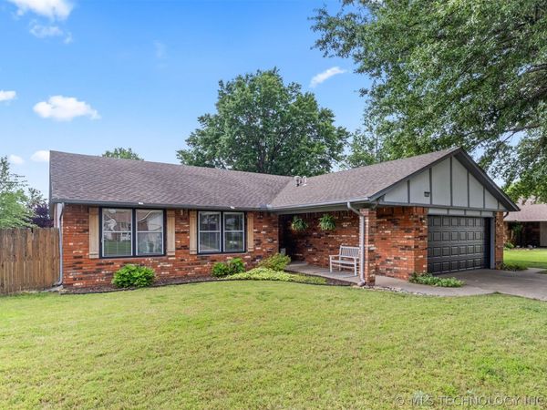 10002 E 117th Place S, Bixby, OK 74008