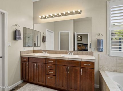 10047 Cascade Falls Drive, Reno, NV 89521 Photo