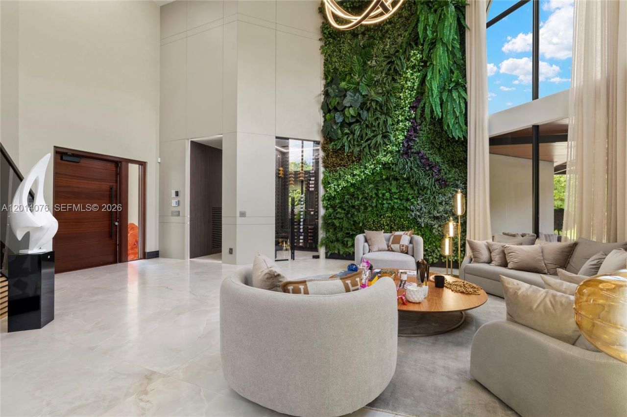 541 E Enclave Cir E , Pembroke Pines, FL 33027 Photo