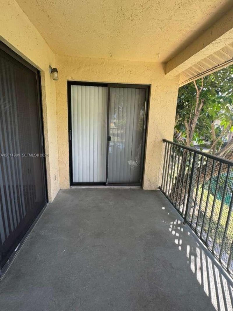9999 Summerbreeze Dr , Unit 620, Sunrise, FL 33322 Photo