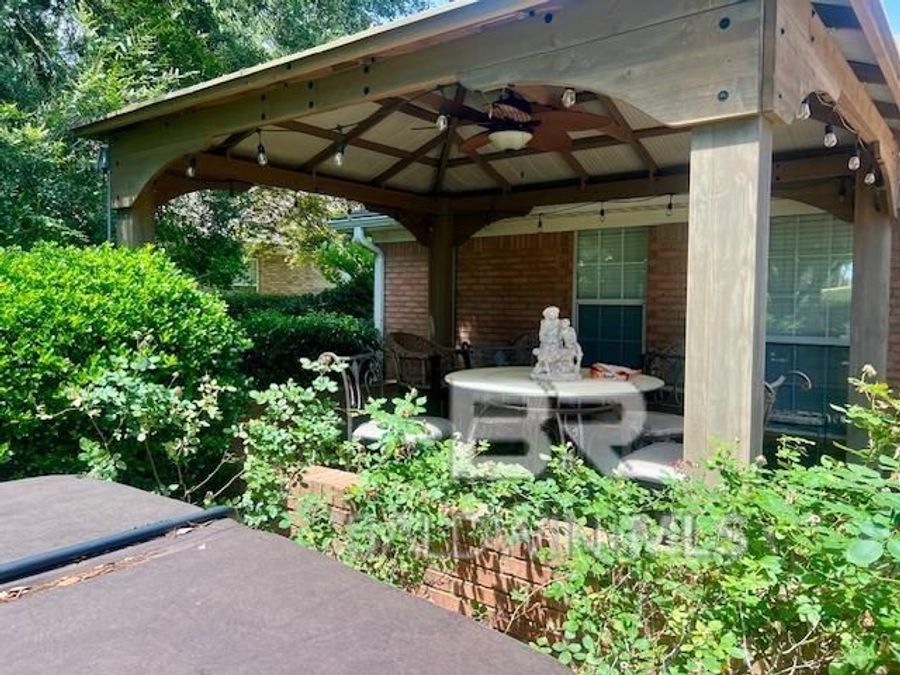 Property Image 63