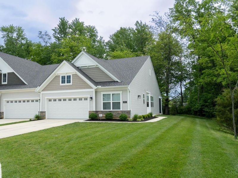 3717 Clydesdale Circle, Goshen Twp, OH 45140 Photo 2