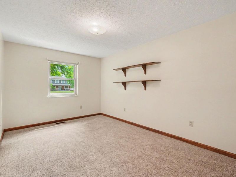 3727 Powner Road, Green Township, OH 45248 Photo 7