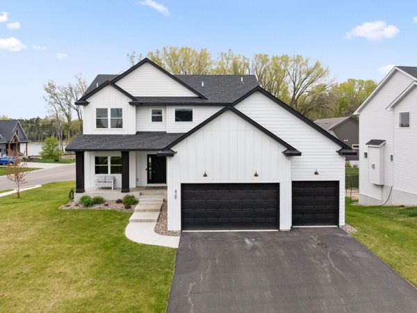 429 Collova Drive, Vadnais Heights, MN 55127