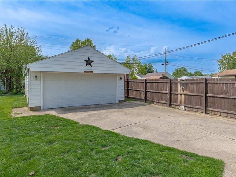 2580 N Aragon Avenue, Kettering, OH 45420 Photo 23