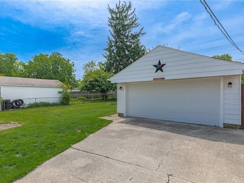 2580 N Aragon Avenue, Kettering, OH 45420 Photo 24