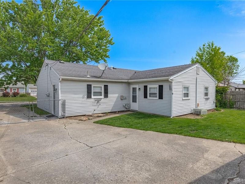 2580 N Aragon Avenue, Kettering, OH 45420 Photo 25