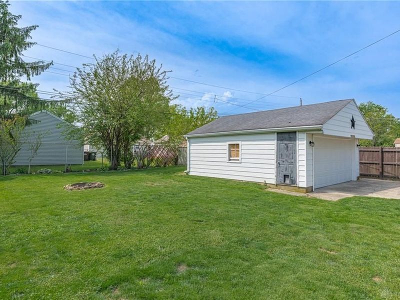 2580 N Aragon Avenue, Kettering, OH 45420 Photo 26