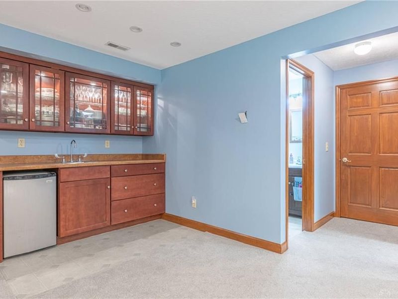 1668 Lago Mar Drive, Washington Township, OH 45458 Photo 27