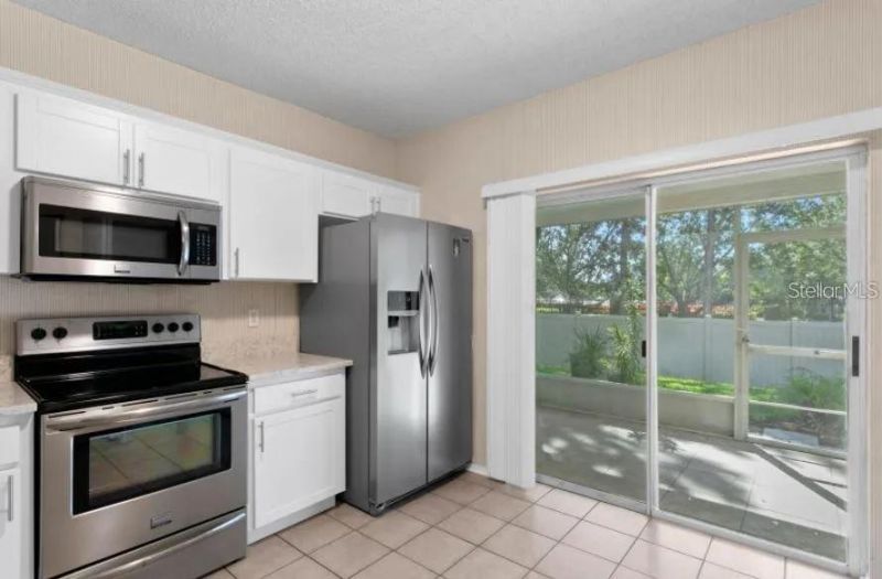 6308 Bayside Key Drive, Tampa, FL 33615 Photo