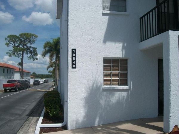 10540 77TH TERRACE, Unit 210, SEMINOLE, FL 33772