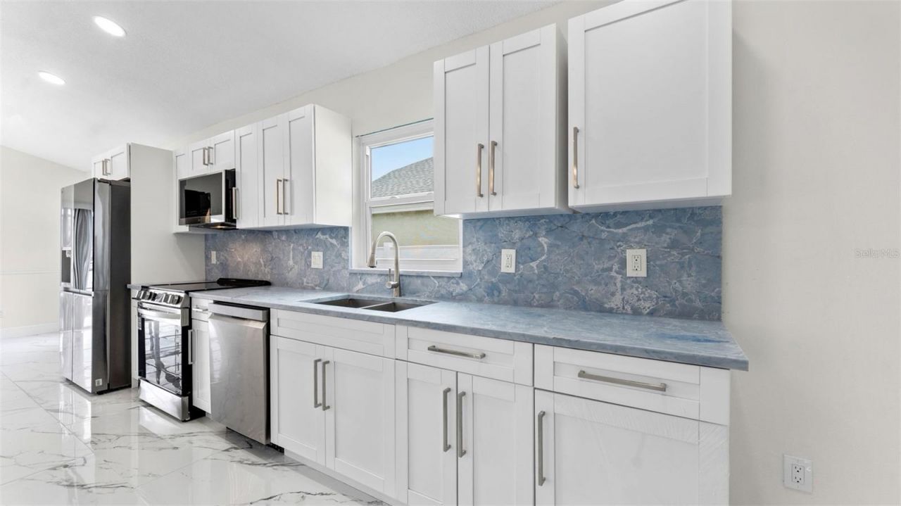11708 Carrollwood Cove Drive , Tampa, FL 33624 Photo